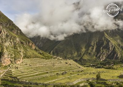 A beautiful view of Patallacta on the first day of the Inca Trail