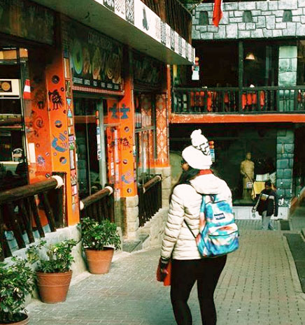 Peruvian Restaurants and Souvenir Shops in Aguas Calientes Village