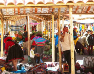 Visit the Sacred Valley and visit the markets and archaelogycal sites