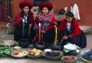 The Sacred Valley of the Incas offers different experiences in archaeolgical sites and typical life