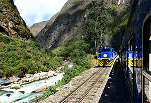 The Sacred Valley in the Vistadome Train