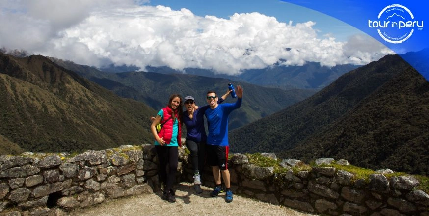 Doing a Cusco INCA TRAIL in 2024 – An awesome GIFT for good  FRIENDS