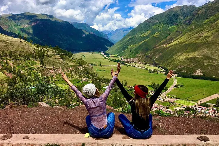 Doing the Vinicunca Hike on Rain Weather - Best Season Rainbow Mountain