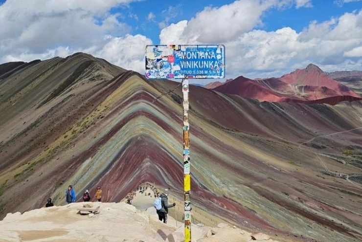 Raimbow mountain in Cusco